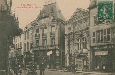 Teatro e Hotel de la Comedie, Toul, Francia da French Photographer