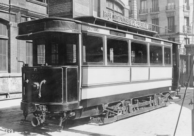 Tram a Parigi, c.1900 da French Photographer