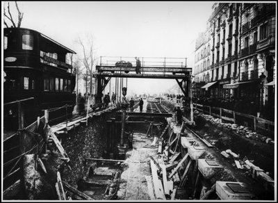 Lavori per la costruzione della metropolitana alla Porte d