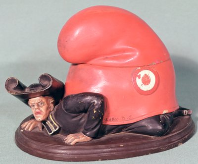 Calamaio o vaso da tabacco a forma di prete schiacciato da un berretto frigio, 1870 da French School