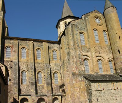 Chiesa di St. Foy, iniziata c.1050 dall