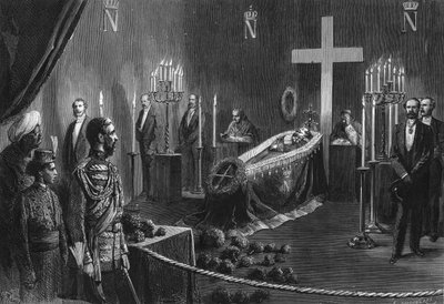 Morte di Napoleone III: i resti di Napoleone III nella cappella ardente di Cambden House il 14 febbraio 1873 da French School
