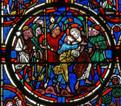 Dettaglio di una finestra raffigurante la Passione: il tradimento di Giuda da French School