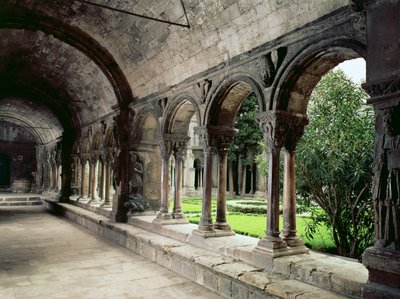 Interno del chiostro da French School