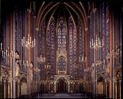 Vista interna della cappella superiore della Sainte-Chapelle (1245 - 1248) a Parigi, Francia da French School