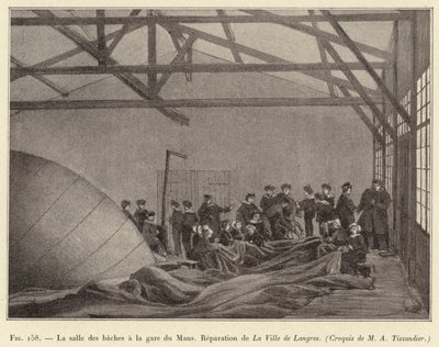 La sala delle bacheche alla stazione di Le Mans, Riparazione di La Ville de Langres da French School
