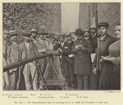 M Santos-Dumont dopo il salvataggio del no 5, vicolo del Trocadero, 8 agosto 1901 da French School