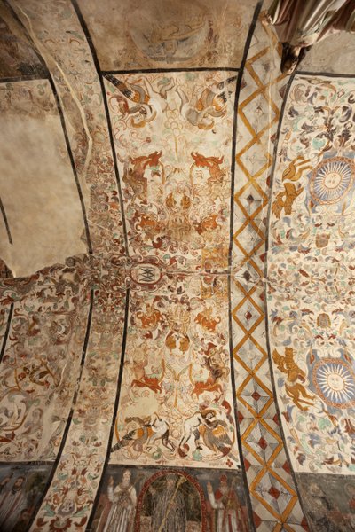 Chiesa parrocchiale (Església de la Mare de Déu de Solers). Interno. La navata, i soffitti. Dipinti murali. XVI secolo (?) da French School