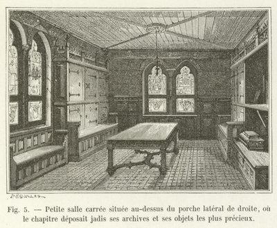 Piccola sala quadrata situata sopra il portico laterale destro da French School