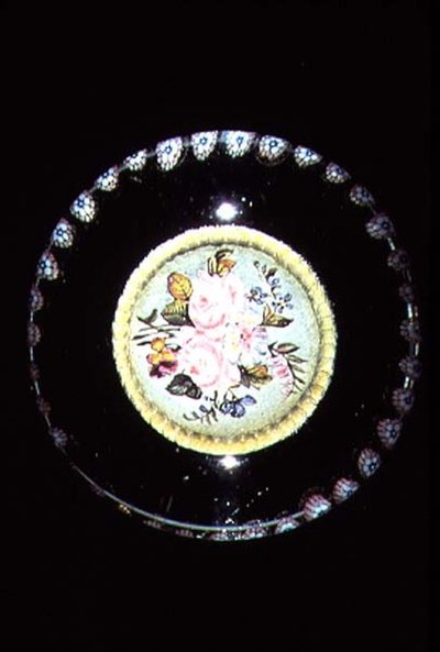 Placca, solfuro con mazzo di fiori, c.1845-55 da French School