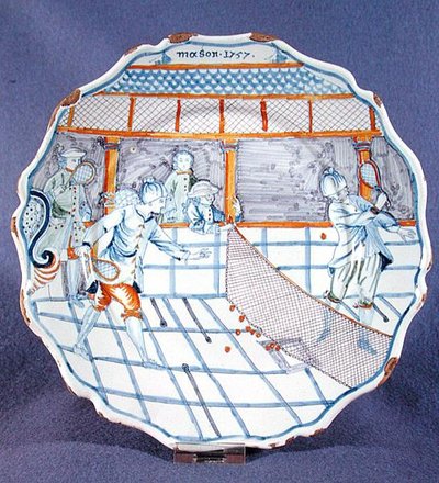Piatto dipinto con una scena di tennis da French School