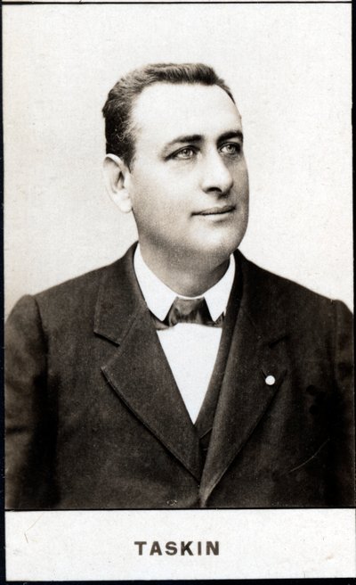 Ritratto di Emile Alexandre Taskin (1853-1897), baritono operistico francese da French School