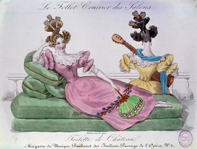 Moda romantica: toilette del castello. Due donne con acconciature stravaganti su un canapé. Incisione del XIX secolo. Parigi, Museo Carnavalet da French School