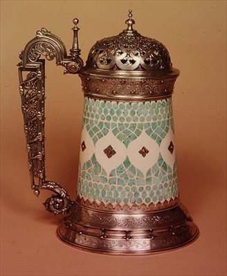 Boccale Rudolfi con corpo in avorio intarsiato con turchesi, montato in argento e incastonato con rubini, Parigi, c.1855 da French School