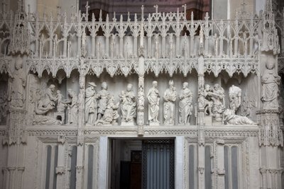 Scene del coro della cattedrale di Chartres da French School