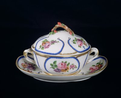 Ciotola e piatto di Sevres, 1764 da French School