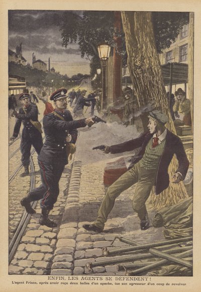 Sparatoria tra polizia e criminali in una strada di Parigi da French School