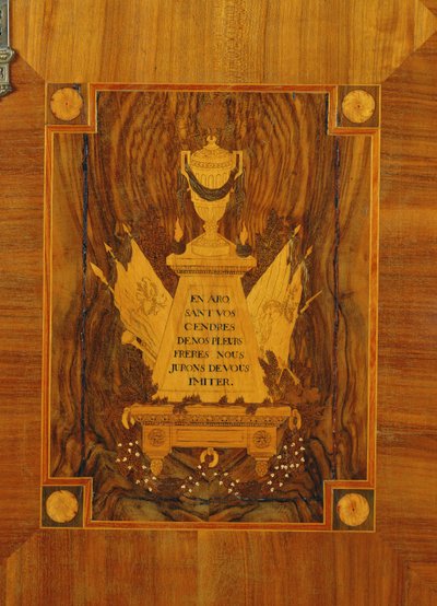 Credenza con design a intarsio di emblemi e motti della Rivoluzione Francese da French School