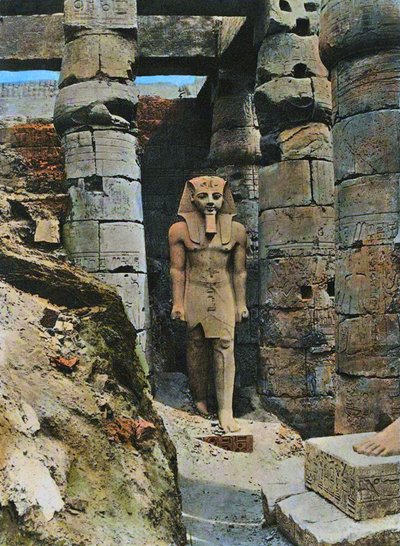 Statua di Ramses II, Luxor, Egitto, 1903 da French School