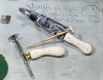 Strumenti chirurgici usati per amputazioni al tempo del Barone Dominique Jean Larrey (1766-1842) da French School