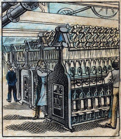 Tessile, lino: il laboratorio. Trasformazione dei nastri in trapani e poi in fili usando telai da filatura. Incisione. Immagine di Epinal della fine del XIX secolo. da French School