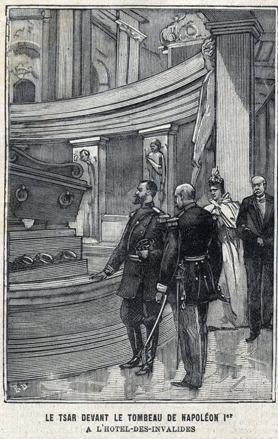 Lo zar Nicola II di Russia (1868-1918) e la zarina Alessandra Fëdorovna Romanova (1872-1918) davanti alla tomba di Napoleone I Bonaparte all