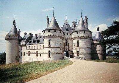 Vista del castello da French School