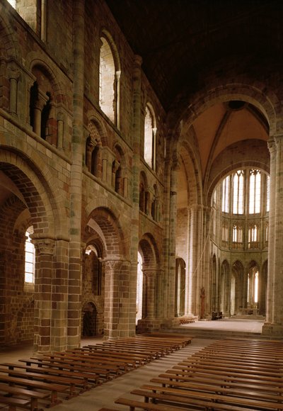 Veduta della navata dal coro, 1020-1135 da French School