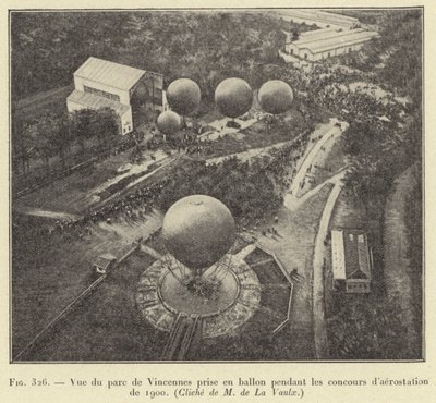 Vista del parco di Vincennes presa in mongolfiera durante i concorsi di aerostazione del 1900 da French School