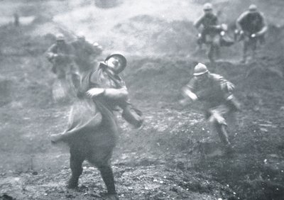 Soldato francese della Prima Guerra Mondiale colpito da colpi di arma da fuoco durante un