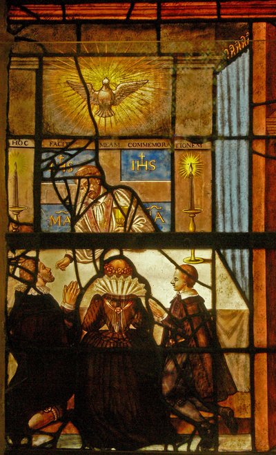 Finestra nel Charnier raffigurante la Pasqua cristiana e la Santa Comunione da French School