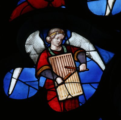 Finestra che raffigura un angelo musicale da French School