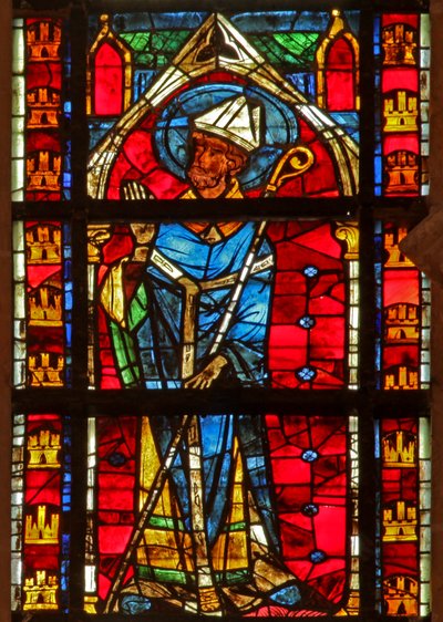 Finestra w205 raffigurante un santo vescovo da French School