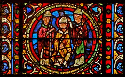 Vetrata w2 raffigurante San Germano viene consacrato vescovo di Parigi da French School