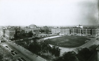 Campus della Columbia University da sud-ovest, New York City, 1910 da G.P. Hall und Sohn