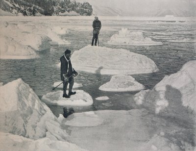 Campbell e Priestley a Galla su Ghiaccio a Pancake, 1912, 1913 da G. Murray Levick