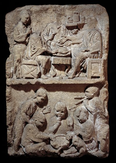 Stele rappresentante una scena di pasti e giochi per bambini da Gallo Roman