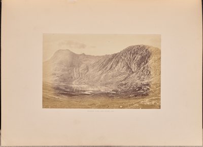 Stickle Tarn e Pavey Ark da Garnett and Sproat