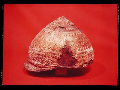 Elmo, da Amfreville, Eure, c.275-225 a.C. da Gaulish