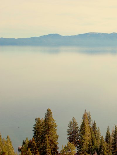 Lago di montagna sereno da Gemma Bardot