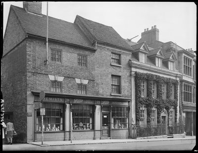 High Street, Sutton Coldfield, Birmingham, Primavera 1942 da George Bernard Mason