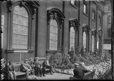 Chiesa della Santissima Trinità, Boar Lane, Leeds, 1941 da George Bernard Wood