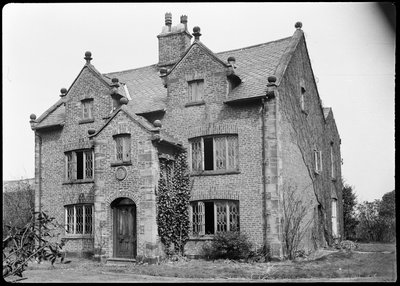 Knobb Hall, Manchester, 1942 da George Bernard Wood
