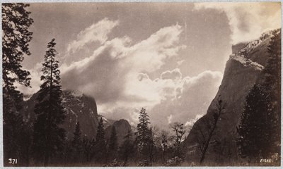 Valle dello Yosemite, con le nuvole da George Fiske