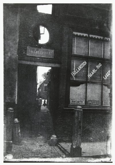 Vista attraverso la Porta Omval a Haarlem da George Hendrik Breitner