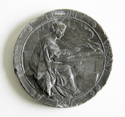 Medaglia del Royal Institute of British Architects assegnata per il saggio e il disegno misurato, 1907 da George James Frampton