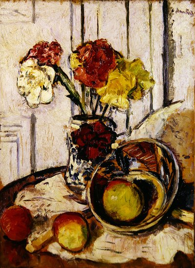 Natura Morta di Mele e Garofani da George Leslie Hunter