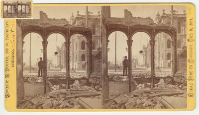 Stereografia del tribunale visto attraverso le rovine del lato est di Clark Street dopo l