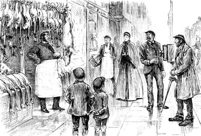 Incisione che raffigura un macellaio e pollivendolo fotografato davanti alla sua esposizione natalizia da George du Maurier. George du Maurier (1834-1896) un caricaturista e autore franco-britannico. Datato XIX secolo da George du Maurier