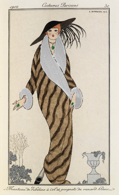Cappotto di Liberline con colletto e polsini di volpe bianca. Costumi Parigini n.30. Donna che indossa un cappotto a righe di liberline con colletto e polsini di volpe bianca. Indossa anche un grande cappello nero con piume e una collana con pietra verde. da Georges Barbier
